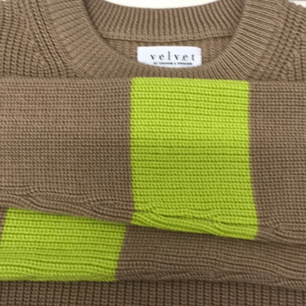 GRAHAM & SPENCER SMALL (VELVET) SWEATER - Picture 11 of 11